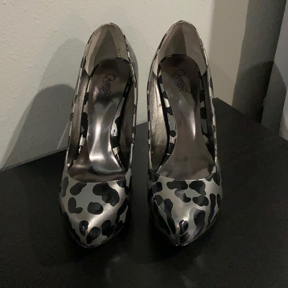 Carlos Santana size 8 heels black and silver leopard